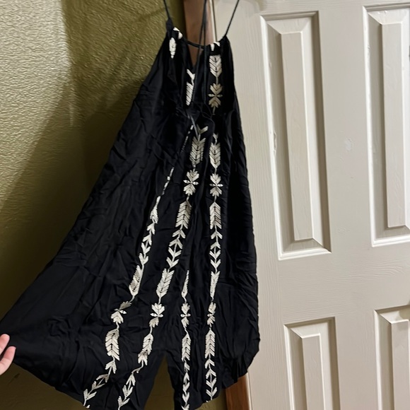 Western Dress - Picture 2 of 2